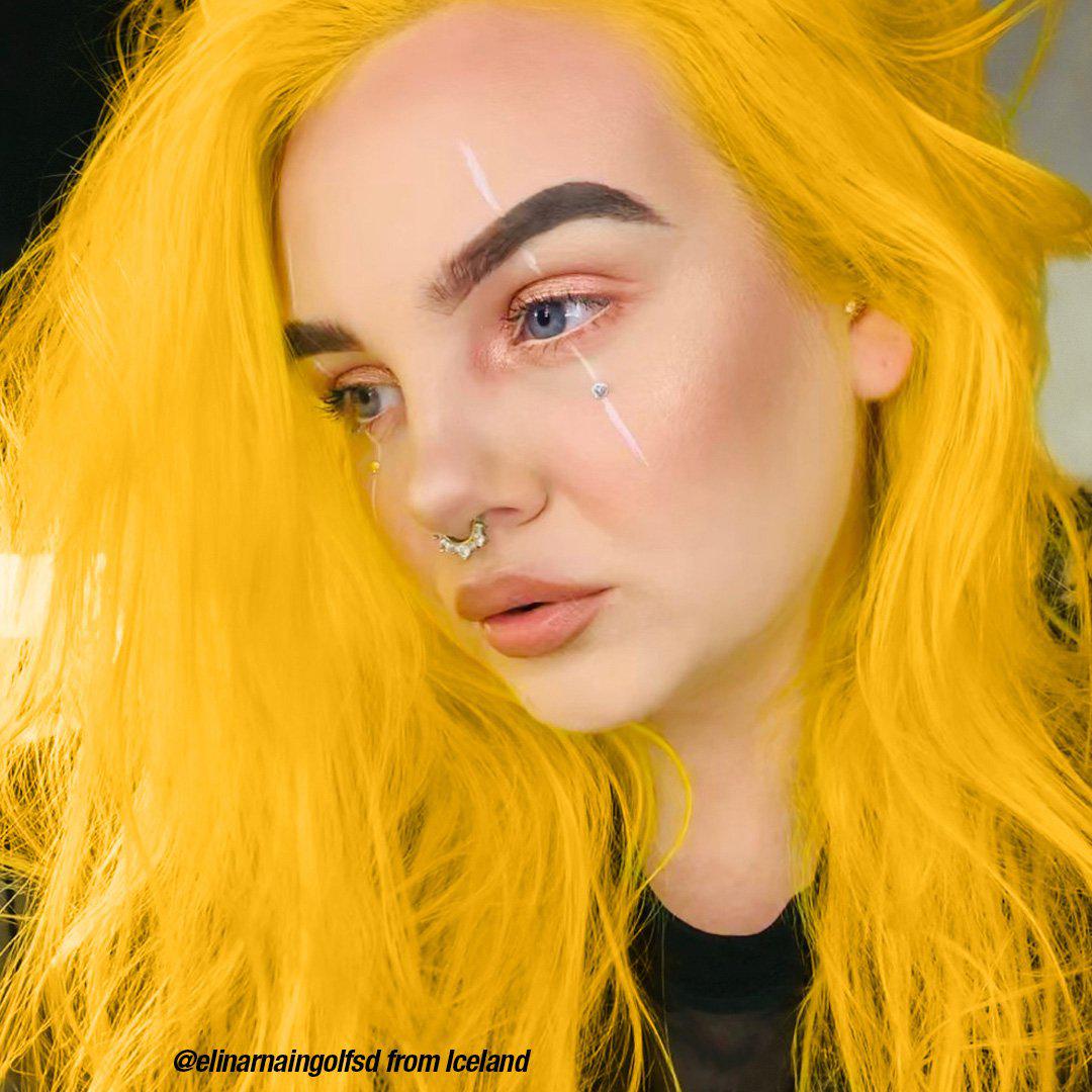 Sunshine™ - Classic High Voltage® - Tish & Snooky's Manic Panic, sunflower yellow, yellow, dandelion yellow, warm yellow, warm toned yellow, yellie, semi permanent hair color, hair dye, @elinamaingolfsd